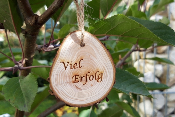 Geschenkanhänger mit Wunschgravur