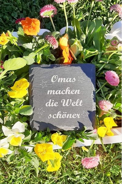 Schieferplatte "Oma´s machen die Welt schöner"